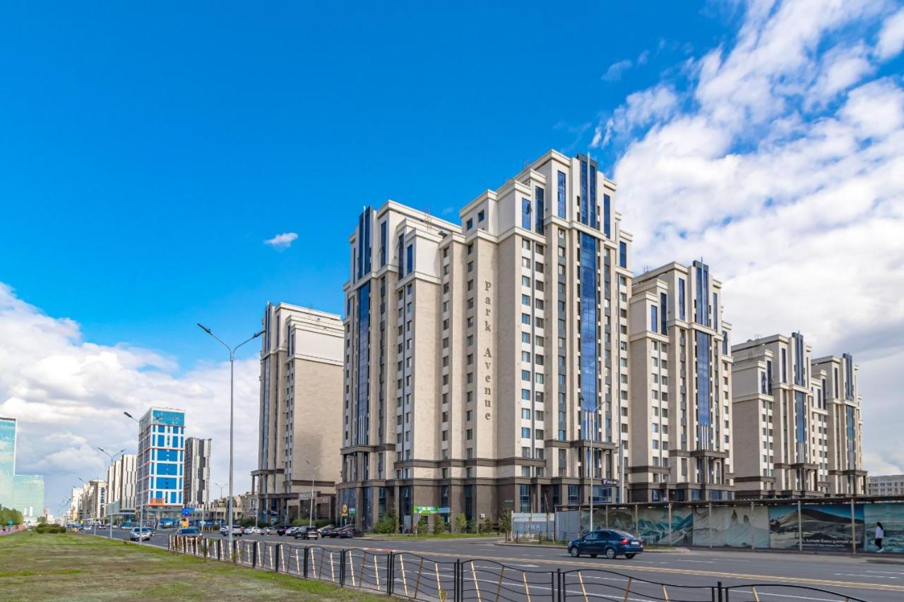 Park Avenue Напротив Ботанического Сада Astana Buitenkant foto