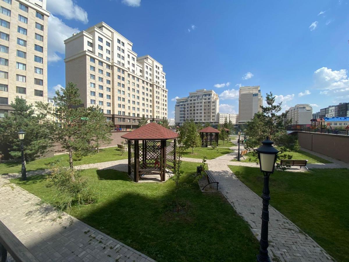 Park Avenue Напротив Ботанического Сада Astana Buitenkant foto