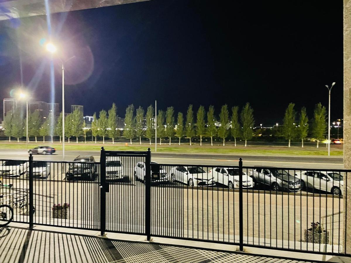Park Avenue Напротив Ботанического Сада Astana Buitenkant foto